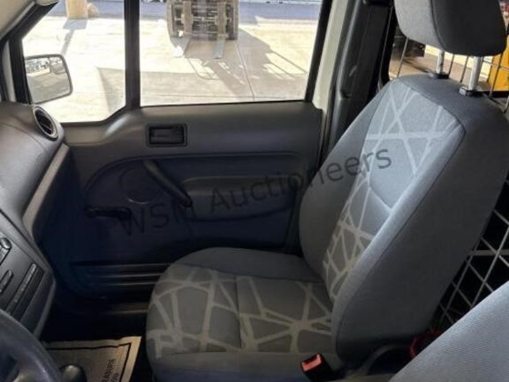 2012-ford-transit-connect-image-23