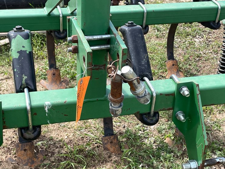 john-deere-7-image-8