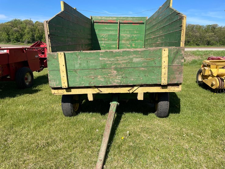 deere-tires-image-2