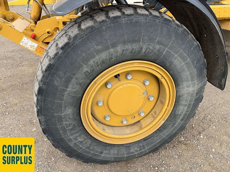 caterpillar-160m3-awd-image-10