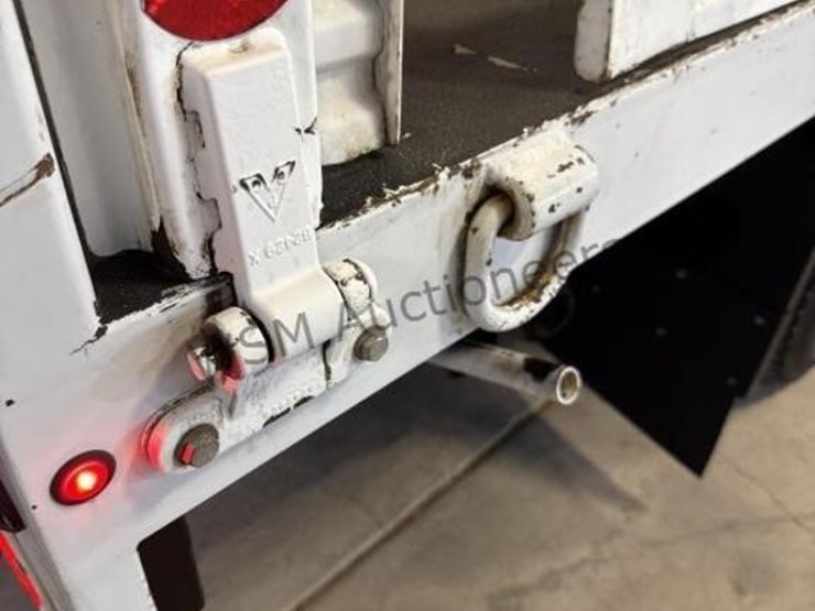 2017-ford-f550-image-12