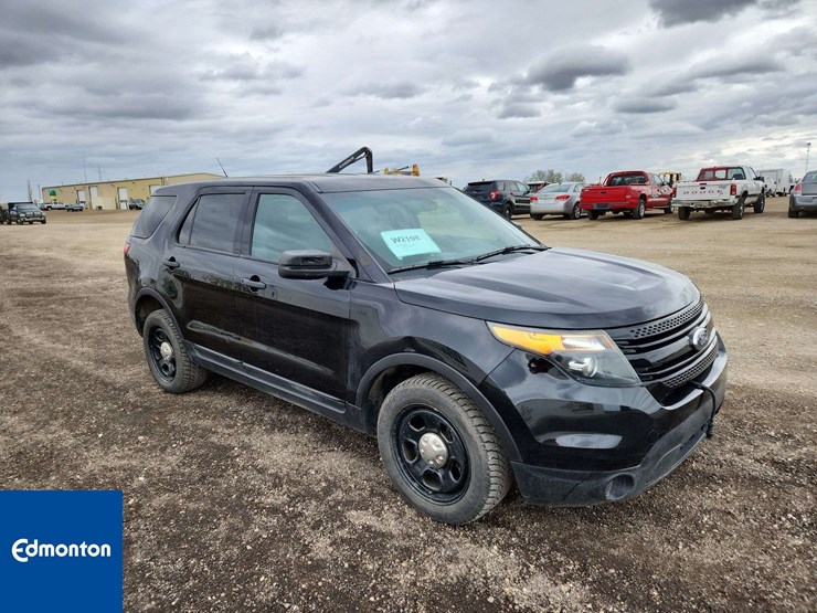 2015-ford-explorer-image-2