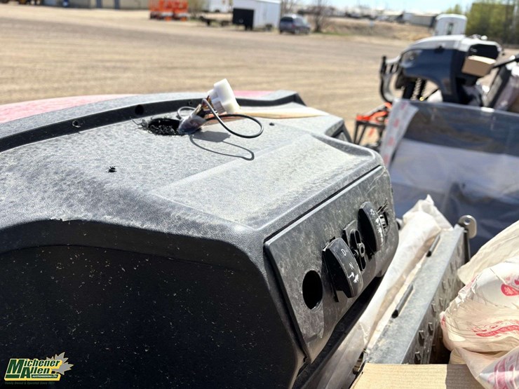 unused-iranch-sdlc80-golf-cart-image-14