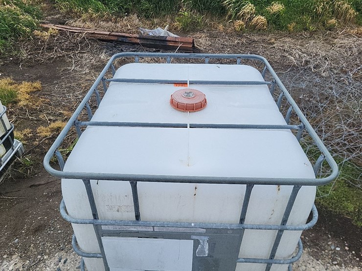 tote-w/valve---tag-#1245-image-3