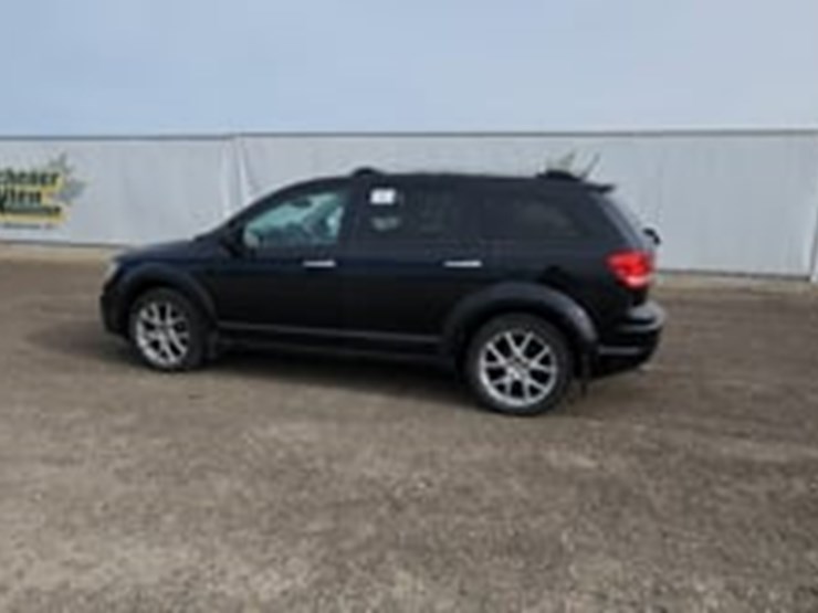 2011-dodge-journey-image-5