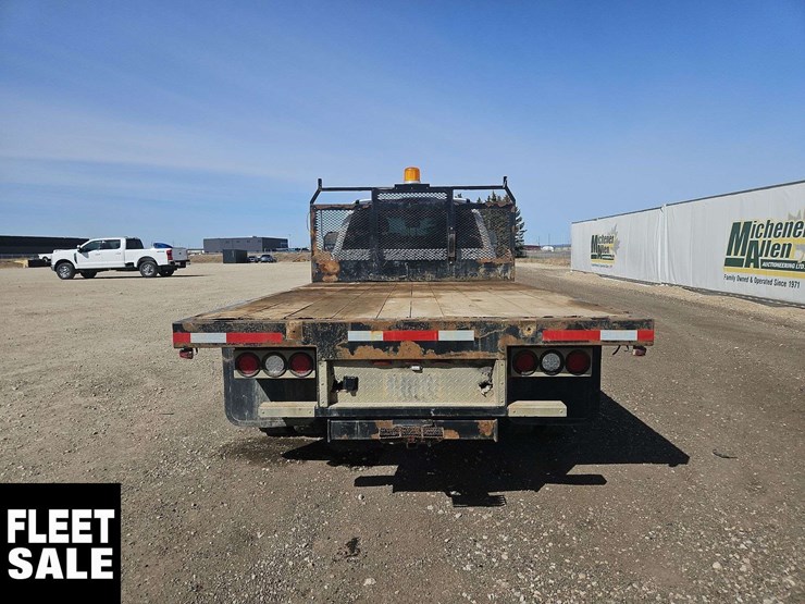 2017-ford-f550-image-7