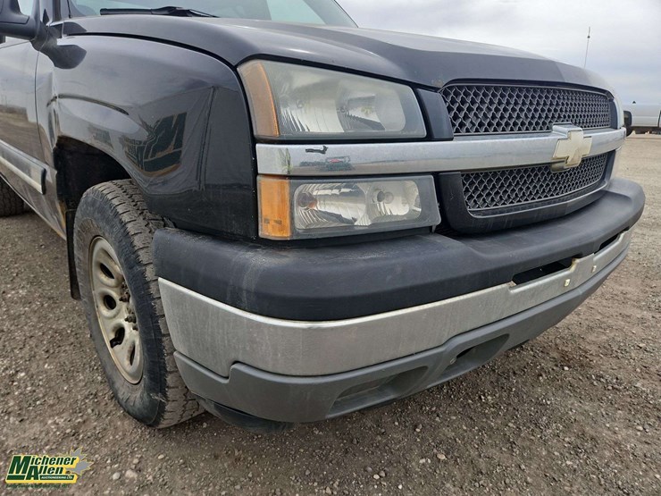 2005-chevrolet-silverado-1500-image-37