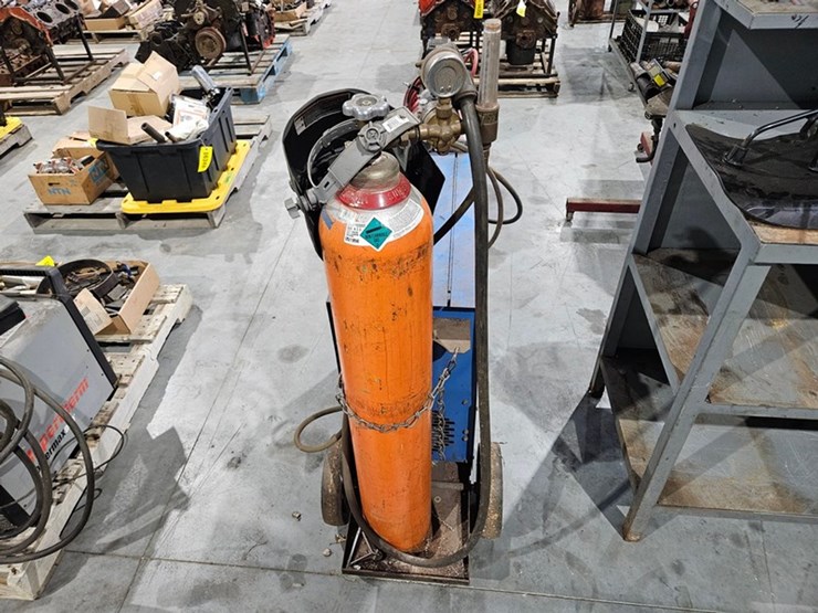 #6191-•-miller-millermatic-200-welder-image-4