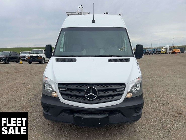 2018-mercedes-benz-sprinter-3500-xd-image-9