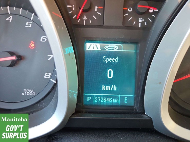 2015-chevrolet-equinox-image-28