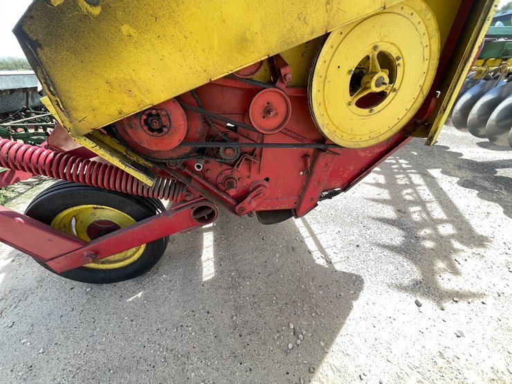 new-holland-477-image-6