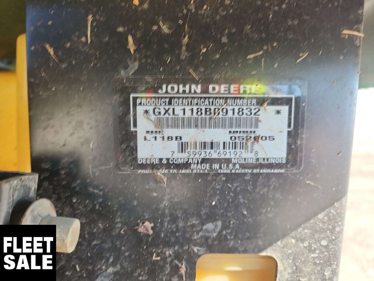 john-deere-l118-image-13