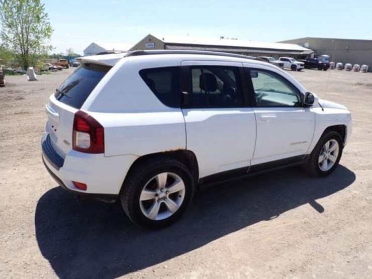 2016-jeep-compass-image-5