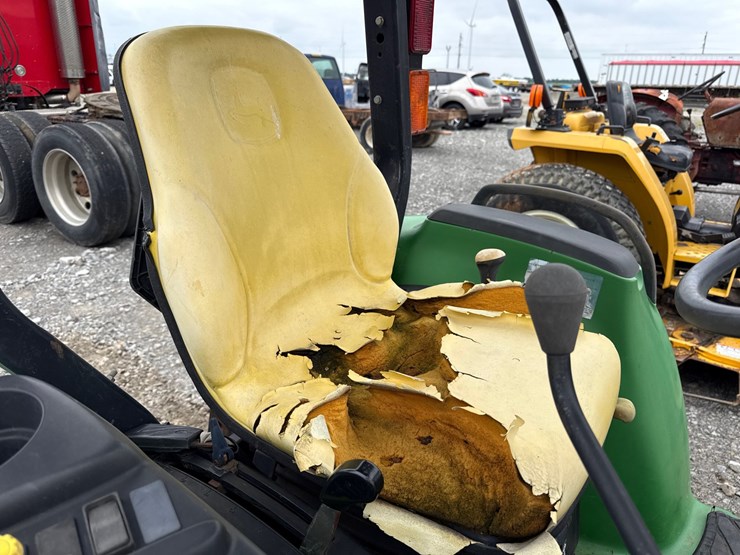 john-deere-4310-image-23