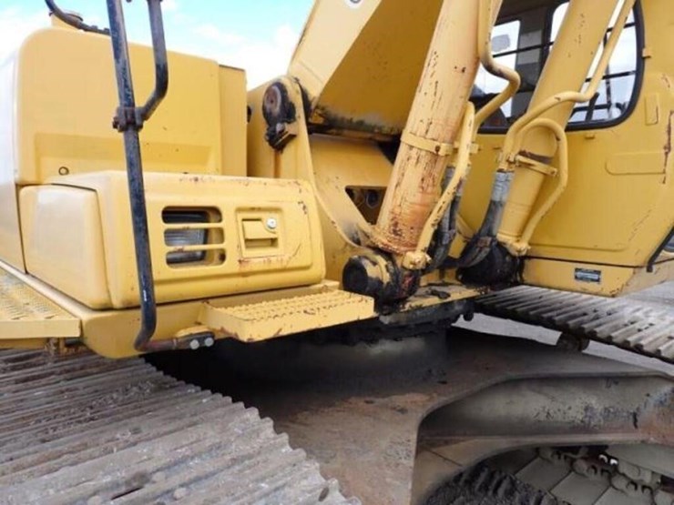 2001-deere-270-lc-image-36