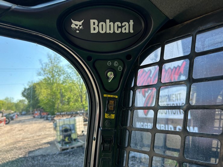 2020-bobcat-t550-image-23