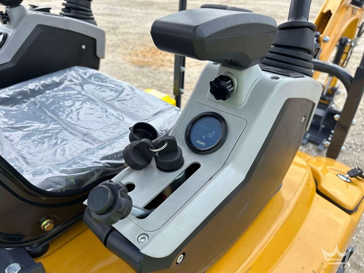 yanmar-excavator-image-11