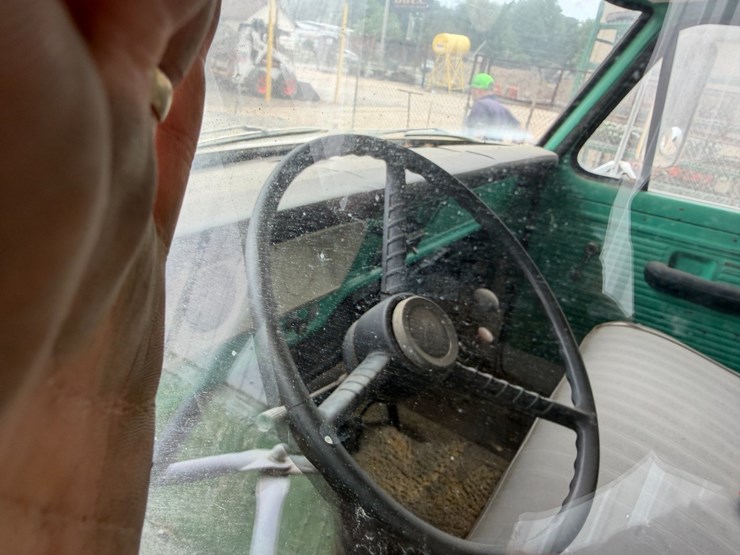 ford-600-image-43