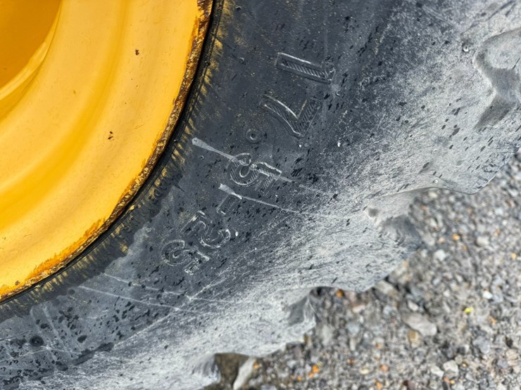 deere-544e-image-22
