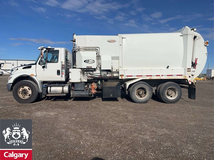 2017-international-workstar-7400-image-6