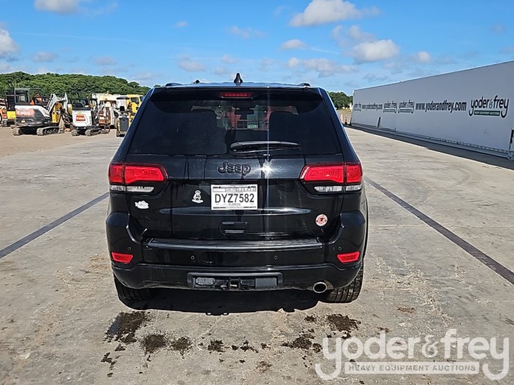 2021-jeep-grand-cherokee-image-13