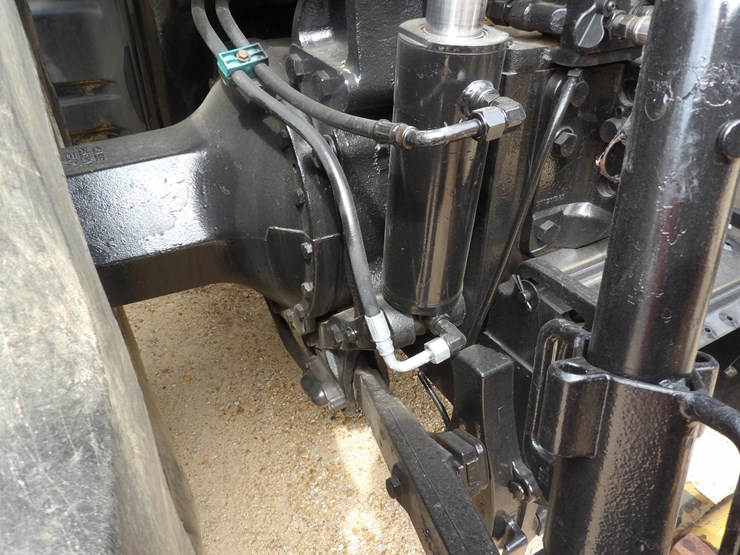 case-ih-mx270-image-15
