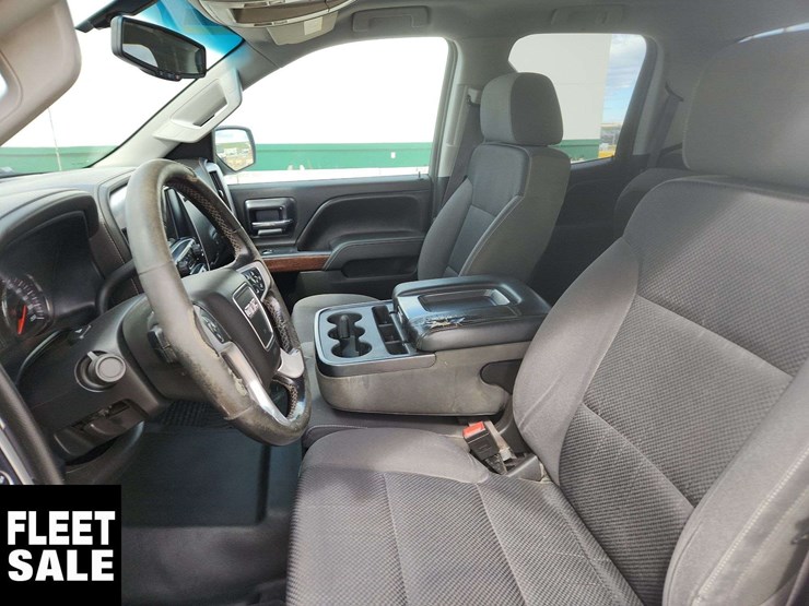 2015-gmc-sierra-2500hd-image-14