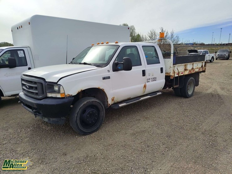 2003-ford-f550-image-1