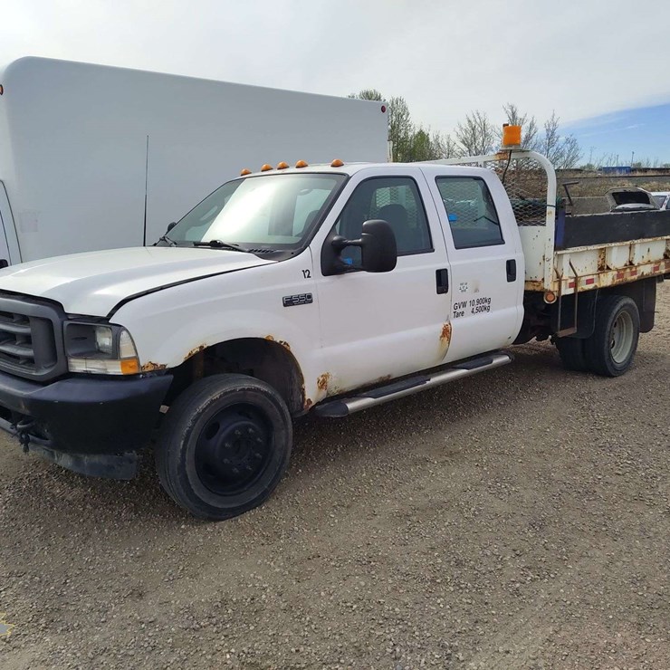 2003 FORD F550