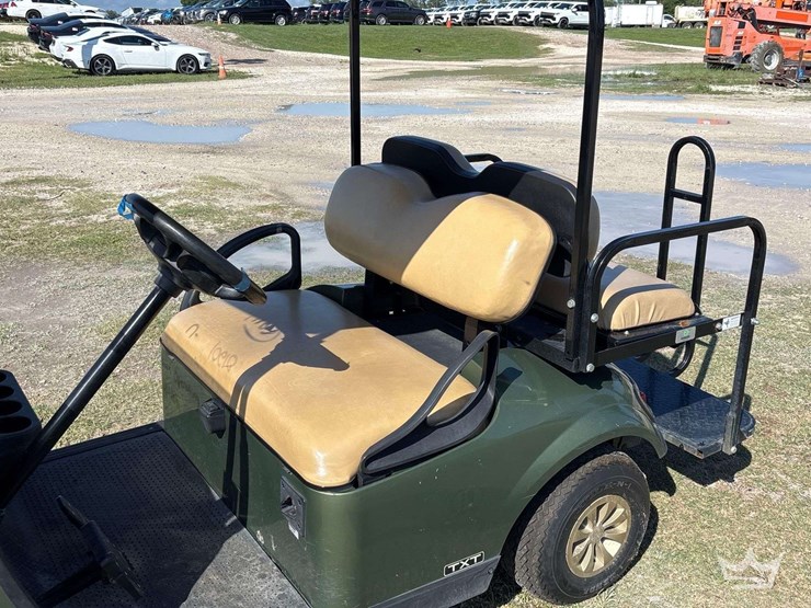 2019-ez-go-electric-cart-image-7