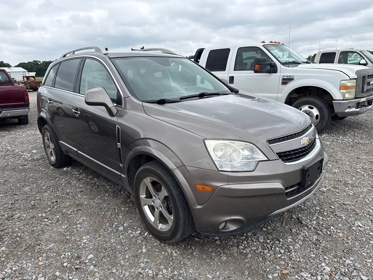 2012-chevrolet-captiva-image-2