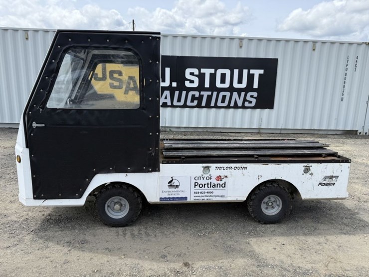 2019-taylor-dunn-bigfoot-electric-utility-cart-image-7