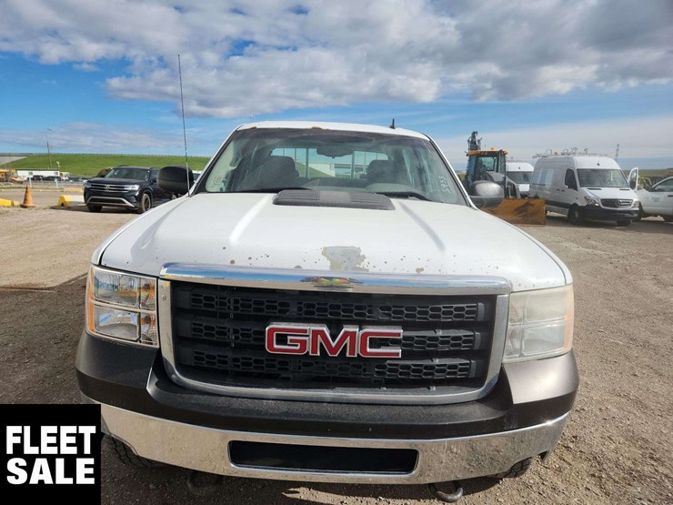 2013-gmc-sierra-2500hd-image-9