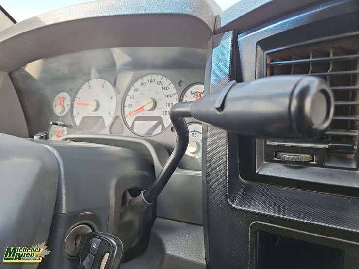 2008-dodge-ram-2500-image-32