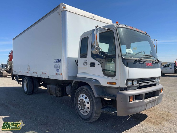 2006-gmc-t7500-image-2
