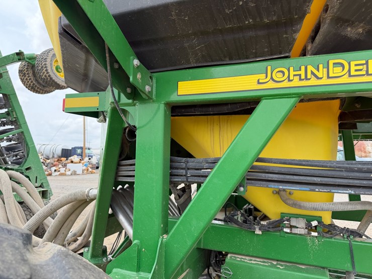 john-deere-1890-image-143