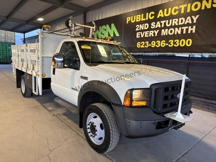 2005-ford-f550-image-2