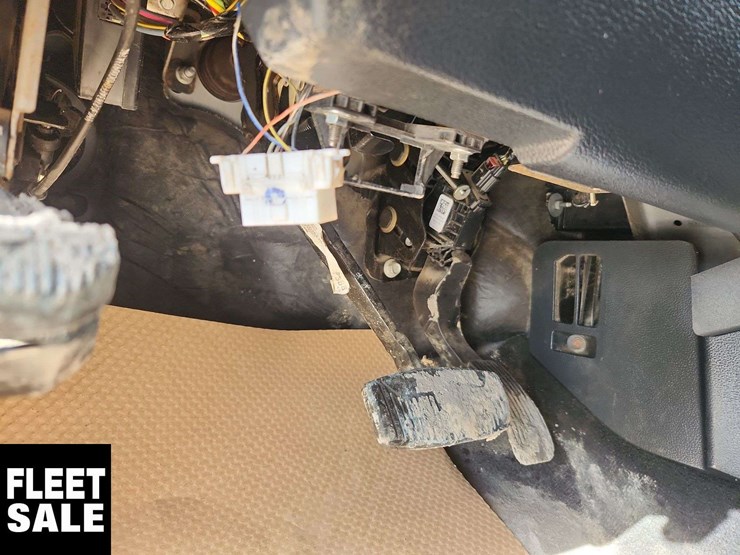 2022-ford-f250-image-34
