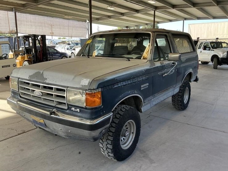 1987-ford-bronco-image-4
