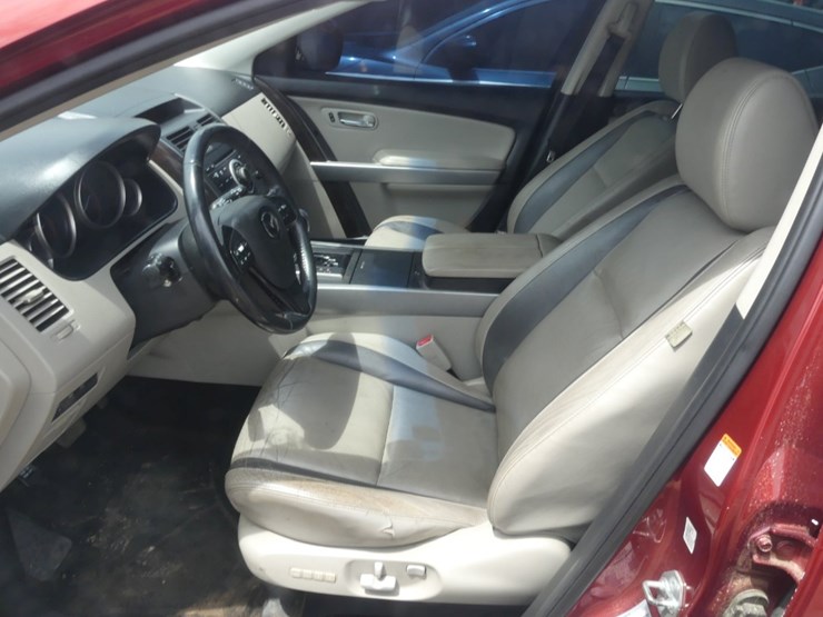 2011-mazda-cx9-image-6