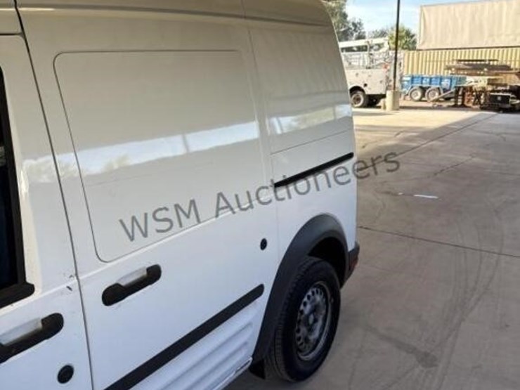 2012-ford-transit-connect-image-7
