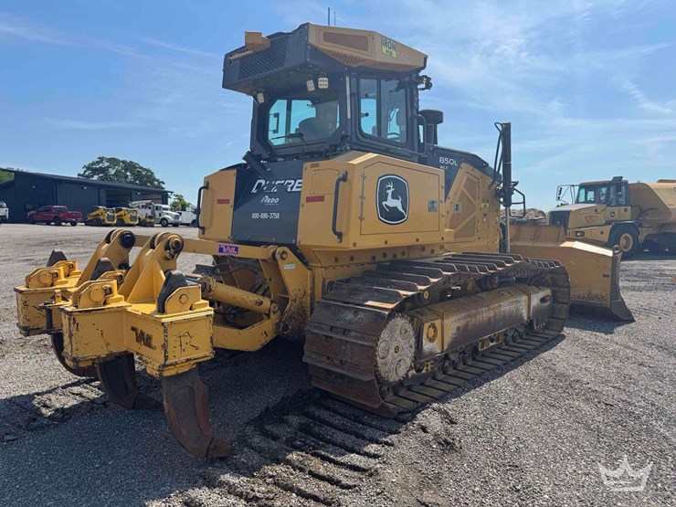 2020-deere-850l-wlt-image-5