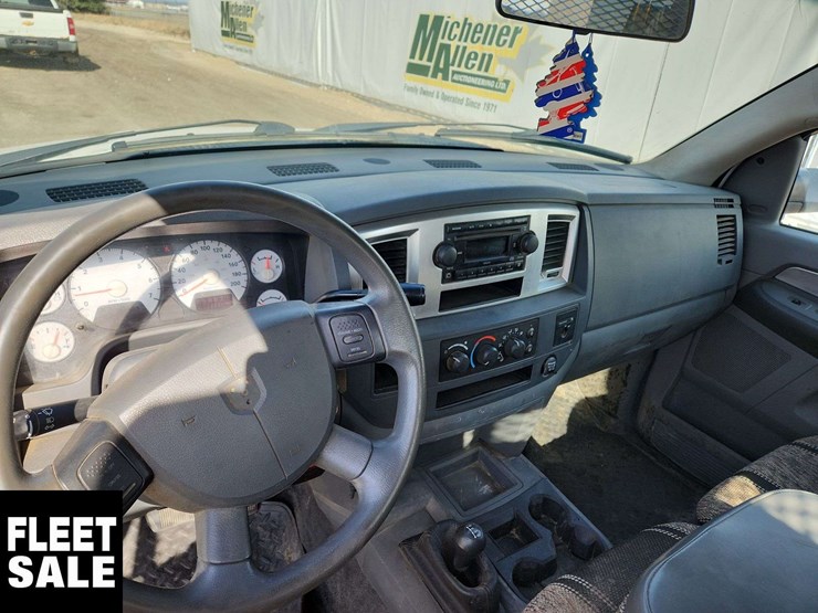 2007-dodge-ram-3500-image-23