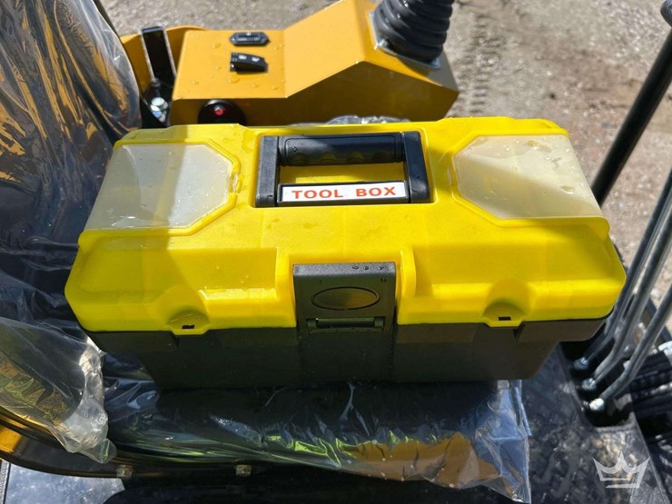 agt-skid-steer-loader-image-21