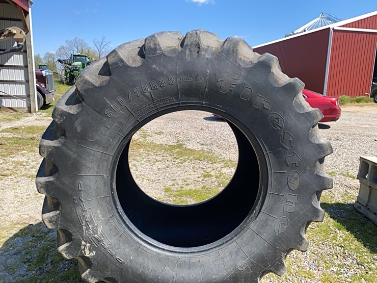 firestone-deep-tread-23-800/70r38-image-3