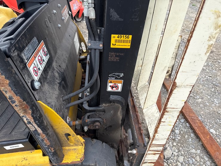 #49156-•-2021-yale-pneumatic-tire-forklift-g807n161450-image-15