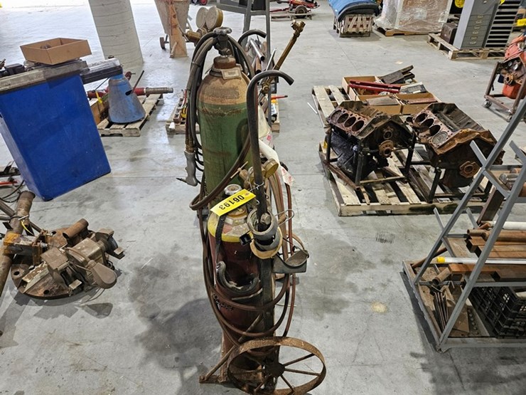 #6193-•-oxygen-&-acetylene-torch-cart-image-2
