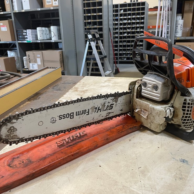 #10224 • Stihl MS271 Chainsaw