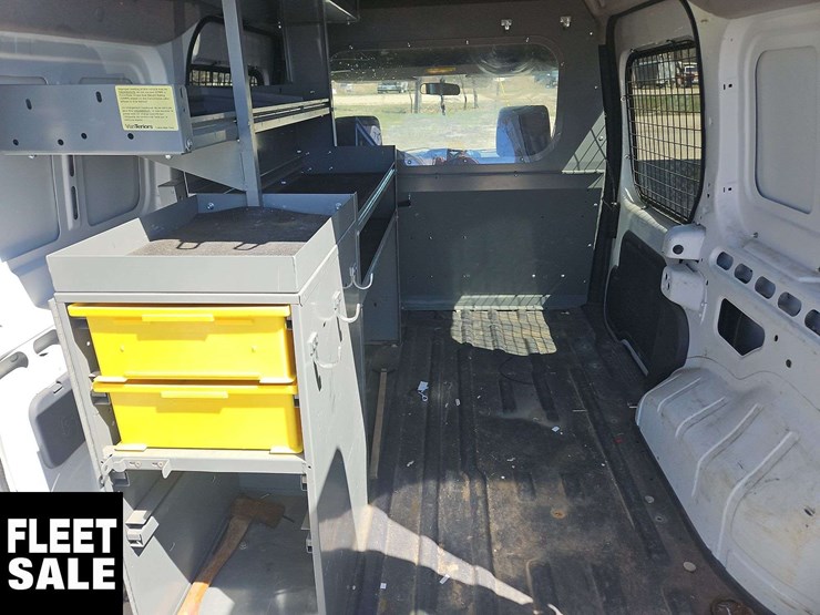 ford-transit-connect-image-33