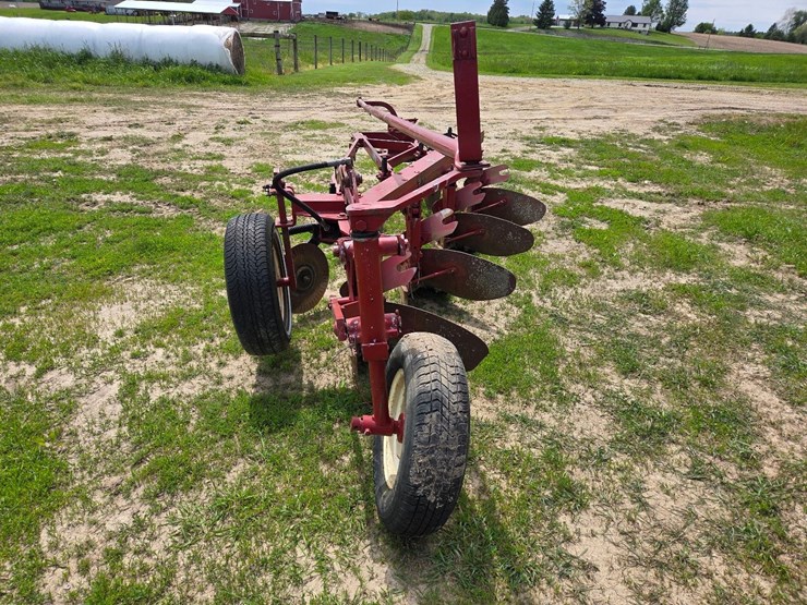 case-ih-540-image-15